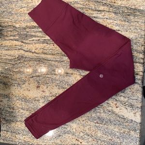 deep purple wunder under lululemon leggings